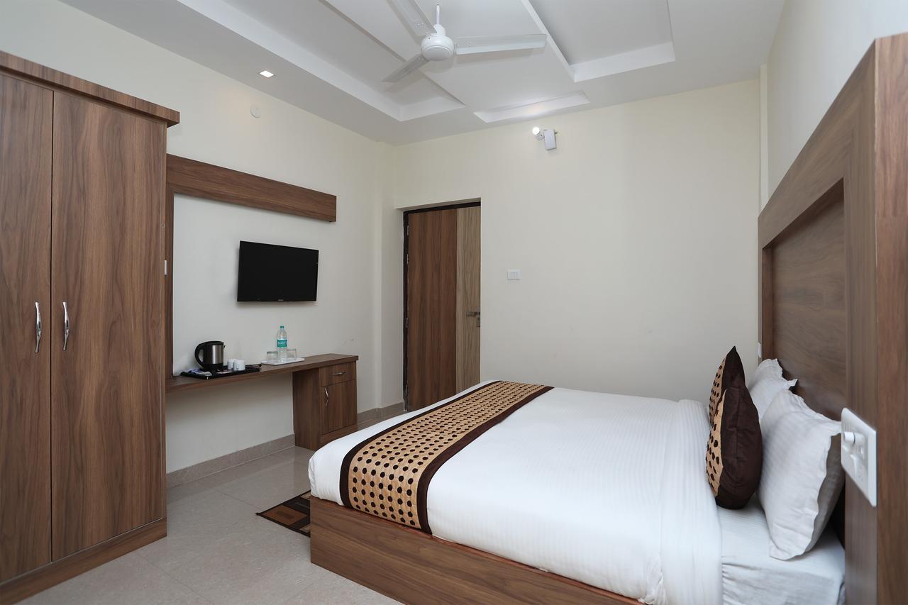 Hotel Kss Inn Doiwāla Extérieur photo